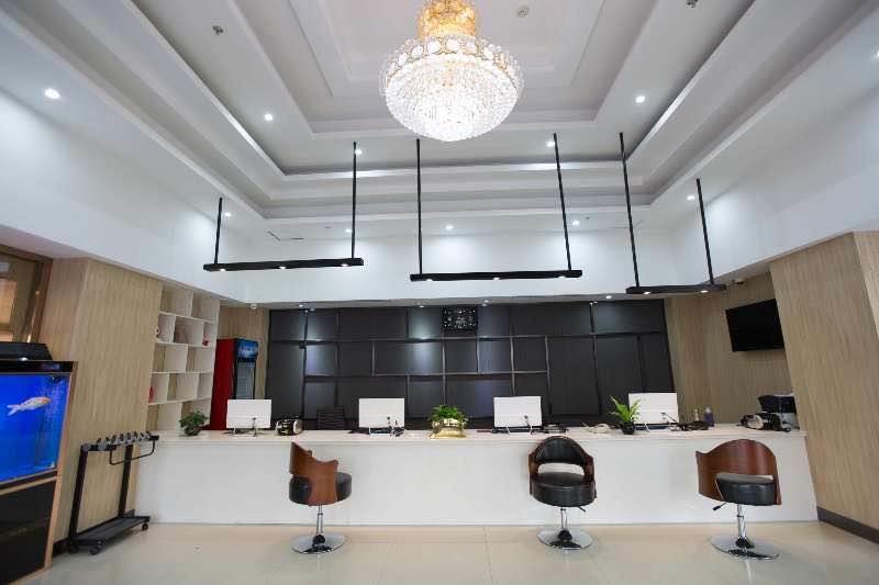 Thank Inn Plus Hotel Hebei Tangshan Road South District Train Station Екстериор снимка